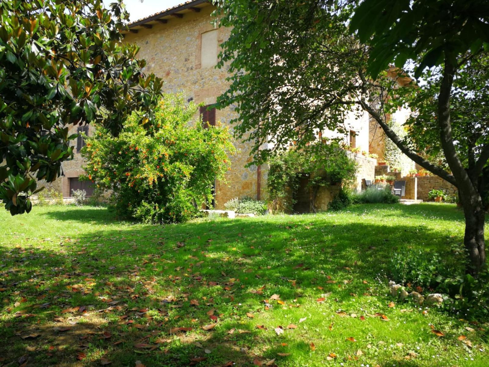 Claudia Vacanza Toscana - Appartamento Nocciolo- 10 Min Da Siena Malignano Exterior photo